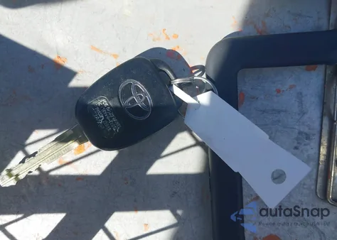 2014 Toyota Corolla Le z USA, uszkodzony, nr VIN 2T1BURHE4EC188715